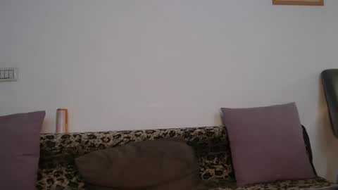 Snapshot of dalyana22 chatting on 11-16-25, 09:42 Maria online show from 11-16-25, 09:42