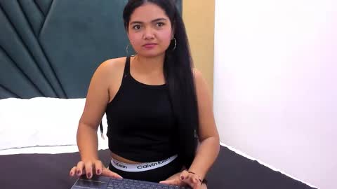 Dalyla  online show from 11-27-25, 11:56