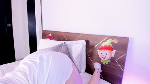 Dalyla online show from 12-27-24, 03:37