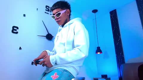 damar_felipe online show from 11-01-25, 03:08