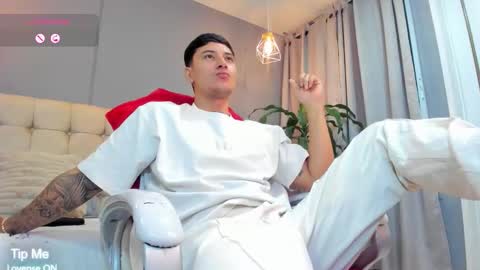 DAMIAN online show from 10-17-25, 10:29