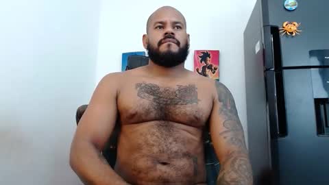 Snapshot of damian64436171 chatting on 03-05-26, 02:51 damian64436171 online show from 03-05-26, 02:51