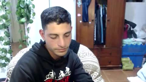 Damian online show from 01-11-26, 01:21