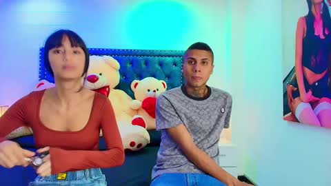 Snapshot of damian_and_roxanne chatting on 10-15-25, 12:49 DAMIAN AND ROXANNE. online show from 10-15-25, 12:49