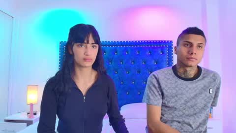 Snapshot of damian_and_roxanne chatting on 11-19-25, 12:38 DAMIAN AND ROXANNE. online show from 11-19-25, 12:38