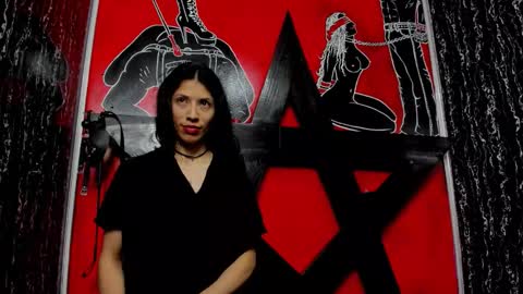 Snapshot of damian_and_tiana chatting on 11-23-25, 04:56 damian_and_tiana online show from 11-23-25, 04:56