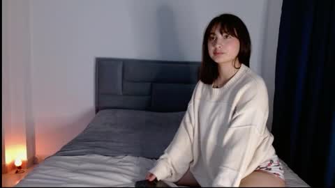 Damian   Maya online show from 01-12-26, 01:11