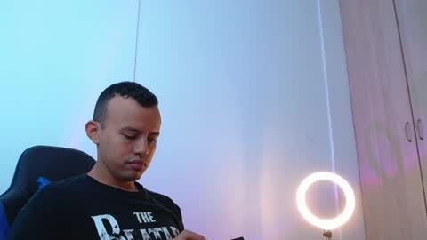 Damian Wish online show from 04-15-26, 12:01