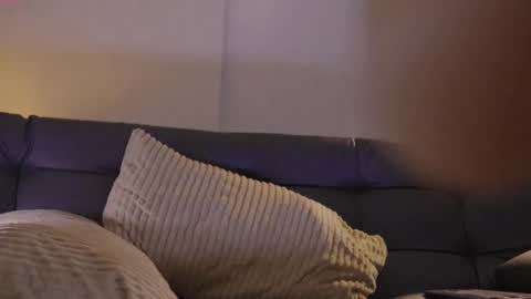 insta damn8   --------  online show from 10-16-25, 09:05