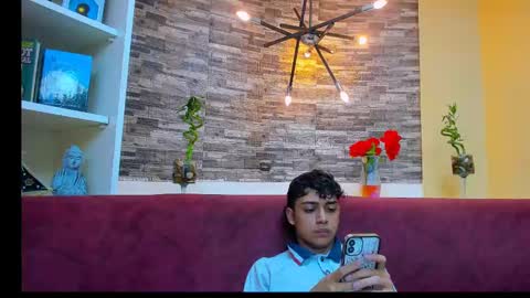 LIAM online show from 02-20-25, 01:36