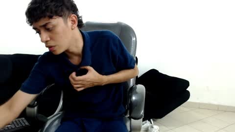 LIAM online show from 02-26-25, 01:32