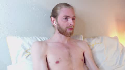 Snapshot of damien_diamond chatting on 01-11-25, 09:04 damien_diamond online show from 01-11-25, 09:04