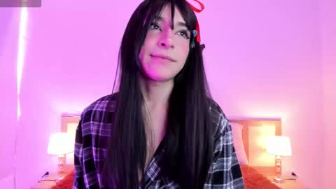 Snapshot of damiian20_ chatting on 11-12-25, 01:11 Damian online show from 11-12-25, 01:11