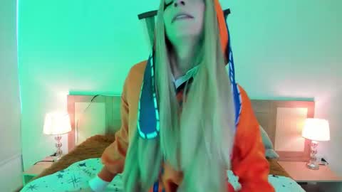 Snapshot of damiian20_ chatting on 11-15-25, 12:23 Damian online show from 11-15-25, 12:23