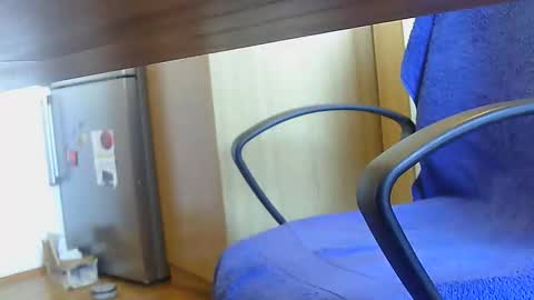 Snapshot of dammerl6 chatting on 02-27-25, 09:43 Dammerl online show from 02-27-25, 09:43