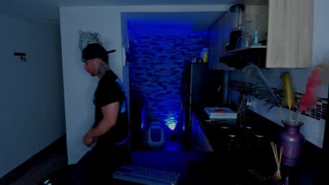 Snapshot of dammianmilleroficial chatting on 02-02-26, 05:06 INSTAGRAM DAMMIANMILLEROFICIAL online show from 02-02-26, 05:06