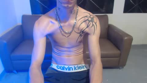 dan_jonson15 online show from 09-11-25, 06:08