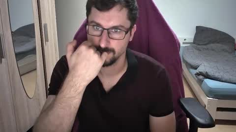 King Dan online show from 09-08-25, 06:29