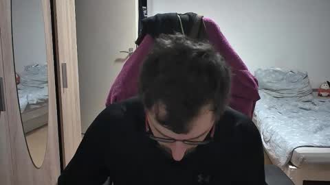 King Dan online show from 09-28-25, 06:35