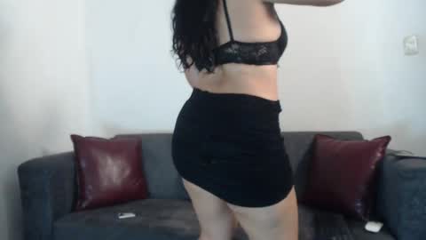 Dayana  online show from 01-24-25, 10:41