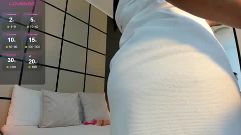 D A N A  online show from 01-05-26, 05:38