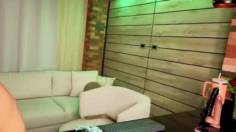 Danna  online show from 02-22-26, 04:35