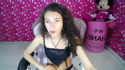 Danatella  online show from 02-19-25, 09:03