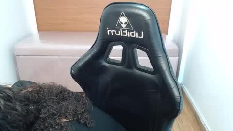 Snapshot of danatella_a chatting on 11-05-25, 01:55 Danatella online show from 11-05-25, 01:55