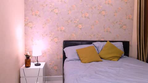 D A N A online show from 02-18-26, 06:20