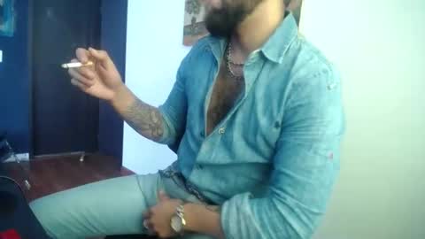 danbury online show from 10-06-25, 02:58