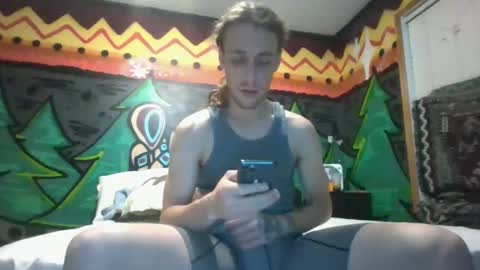 Snapshot of dandan420710 chatting on 11-03-25, 03:19 dandan420710 online show from 11-03-25, 03:19