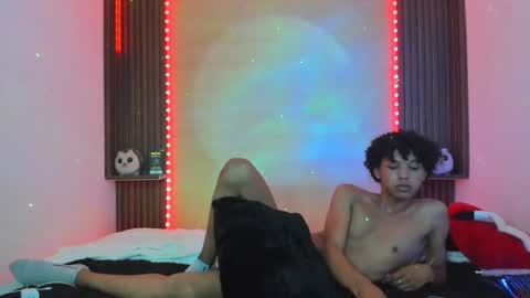 Snapshot of dandywolf_ chatting on 12-03-24, 06:15 Dandy wolf online show from 12-03-24, 06:15