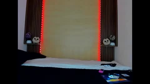 Snapshot of dandywolf_ chatting on 03-09-25, 02:29 Dandy wolf online show from 03-09-25, 02:29