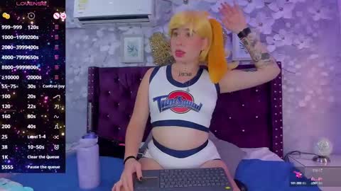 Daniela online show from 02-20-25, 02:02