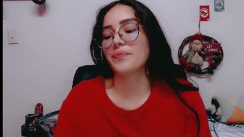 dani y jocelyn online show from 12-04-24, 02:42