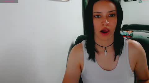 dani y jocelyn online show from 09-24-25, 05:16