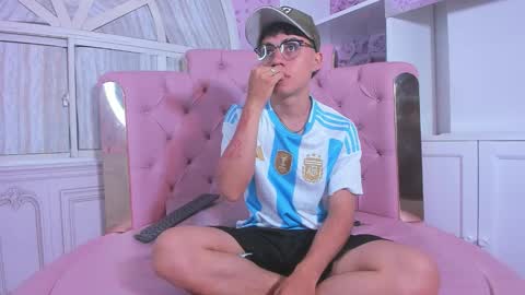 Daniel online show from 09-24-25, 11:02