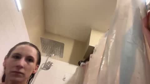 Dani Dragon online show from 02-11-25, 12:49