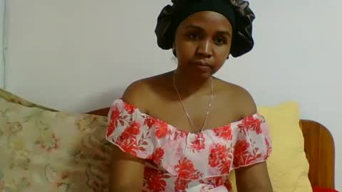 danie80704 online show from 11-17-25, 07:19