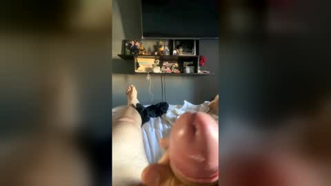 Snapshot of daniel548918 chatting on 02-27-26, 04:18 daniel548918 online show from 02-27-26, 04:18