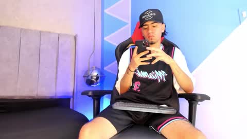 Daniel  online show from 09-21-25, 05:36