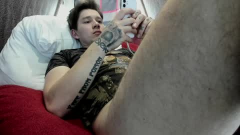 Snapshot of daniel_like chatting on 03-28-26, 01:33 Just Ben online show from 03-28-26, 01:33