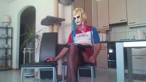 Snapshot of daniela69i chatting on 02-04-25, 09:07 newcumer online show from 02-04-25, 09:07