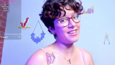 Snapshot of daniela_giraldo88 chatting on 12-13-24, 06:00 Daniela online show from 12-13-24, 06:00