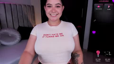 Snapshot of daniela_hornny chatting on 02-21-25, 03:34 dani h0rx online show from 02-21-25, 03:34