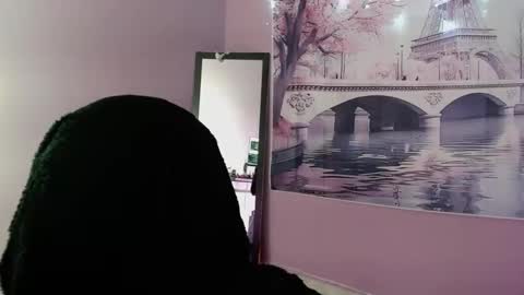 Snapshot of daniela_rivasth chatting on 01-05-25, 10:32 danielarivasth online show from 01-05-25, 10:32