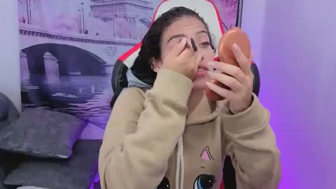 Snapshot of daniela_rivasthll chatting on 11-24-25, 03:50 daniela_rivasthll online show from 11-24-25, 03:50