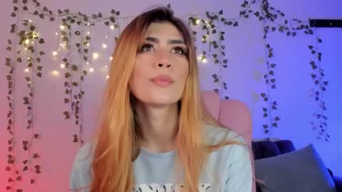 Dani Saenz online show from 12-18-25, 03:45