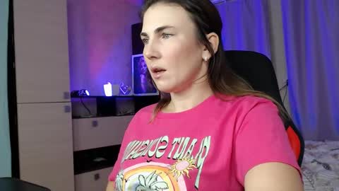 Snapshot of danielacooperx chatting on 10-18-25, 06:41 Daniela Cooper online show from 10-18-25, 06:41