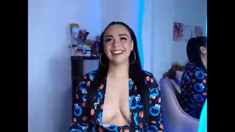 Snapshot of danielacortes03 chatting on 10-15-25, 06:41 I think I will close this page please leave me a message if you want to know about me online show from 10-15-25, 06:41